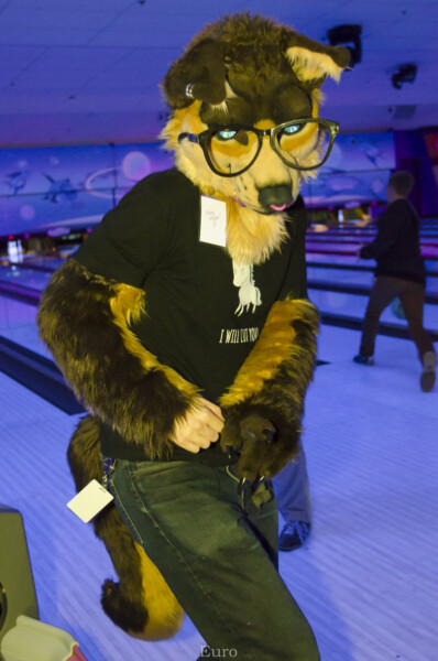 Fursuit Bowling Nov 7 2015-443