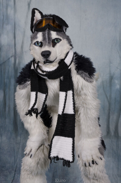 MNFurs Holiday Party 2016-038