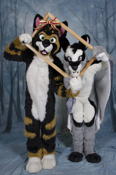 MNFurs Holiday Party 2016-087