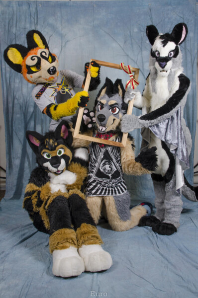 MNFurs Holiday Party 2016-099