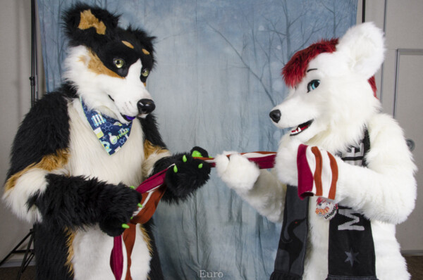 MNFurs Holiday Party 2016-141