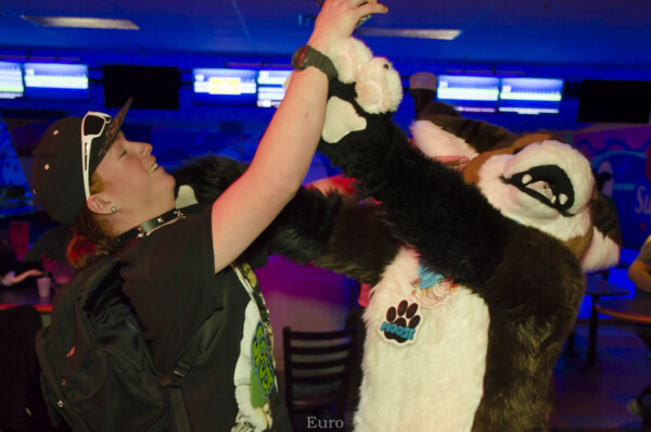 1132_MN Furs Bowling May 7 2016-375