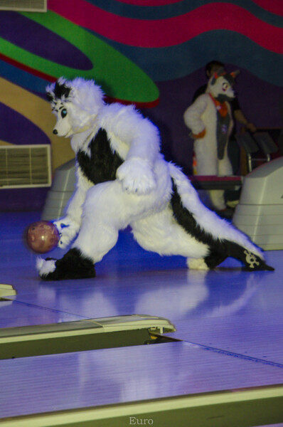 1169_MN Furs Bowling May 7 2016-277