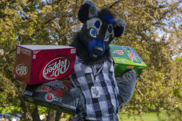 1594_MNFurs Spring Picnic May 14 2016-867